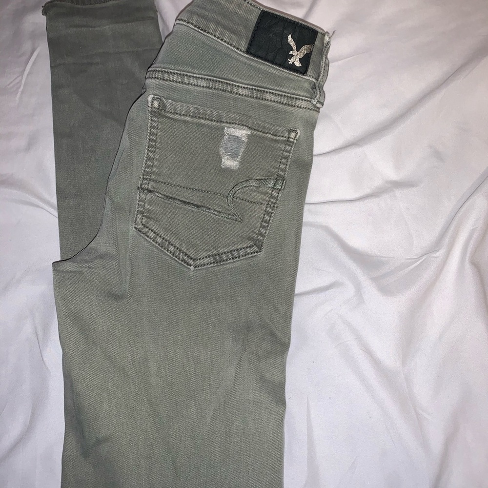 American Eagle ripped pants